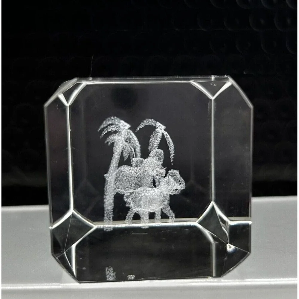 Optical Crystal Elephant Safari Scene Laser Etched‎ Paperweight Desk Decor